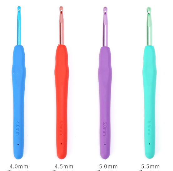 Soft Grip Crochet Hook Set – 9pc Ergonomic Silicone Handles